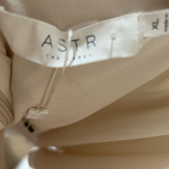 ASTR the LABEL - Picture 10 of 11